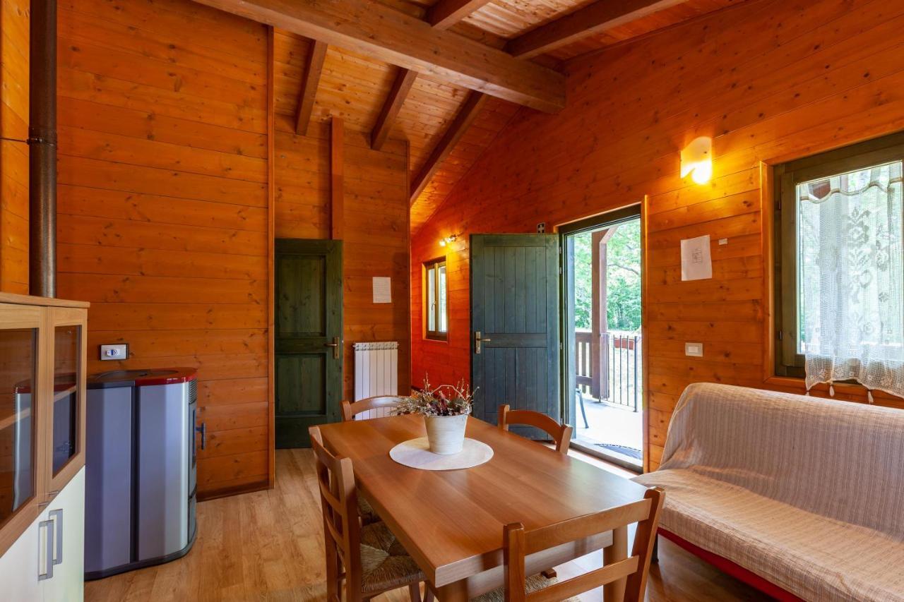 Villaggio Anemone - Chalet Mirtillo Capanne di Sillano Dış mekan fotoğraf