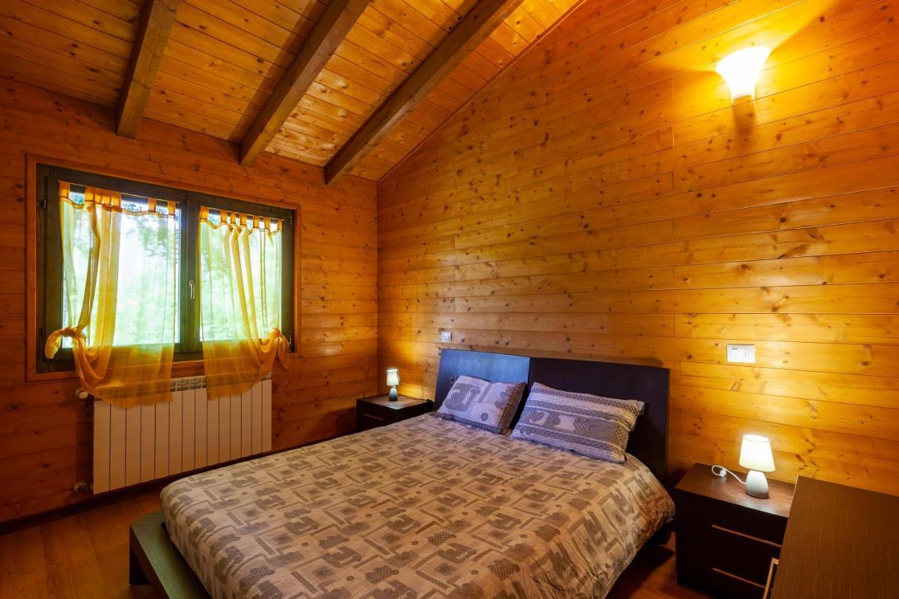 Villaggio Anemone - Chalet Mirtillo Capanne di Sillano Dış mekan fotoğraf
